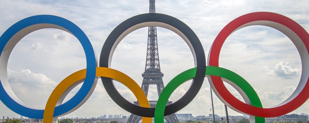 Eiffel Tower and Olympic rings